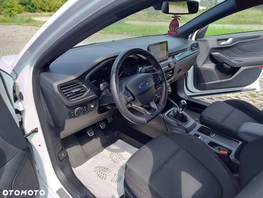 Ford Focus 2.0 EcoBlue ST-Line - 35