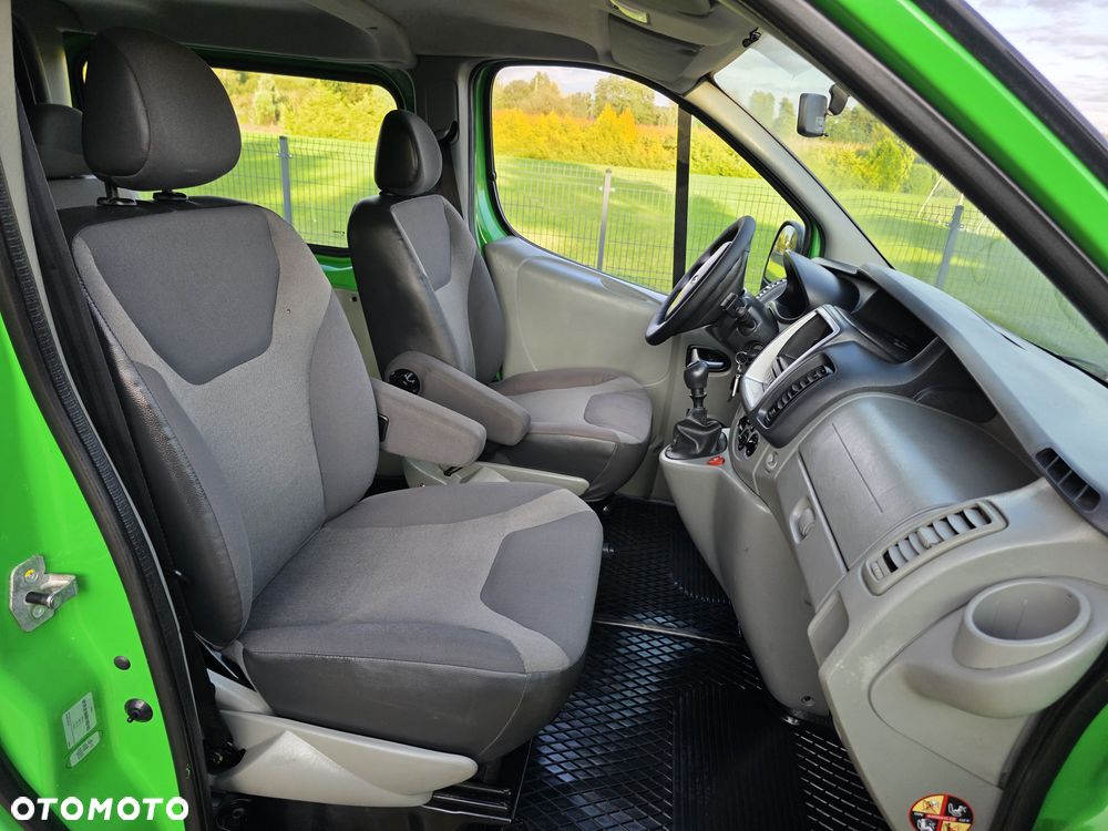 Renault Trafic - 17