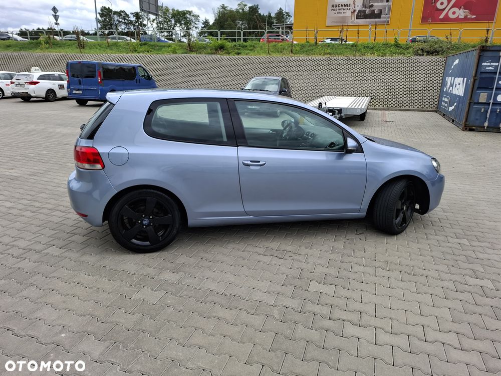 Volkswagen Golf - 5