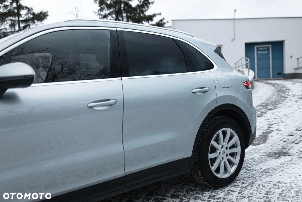 Porsche Cayenne E-Hybrid Tiptronic S - 4