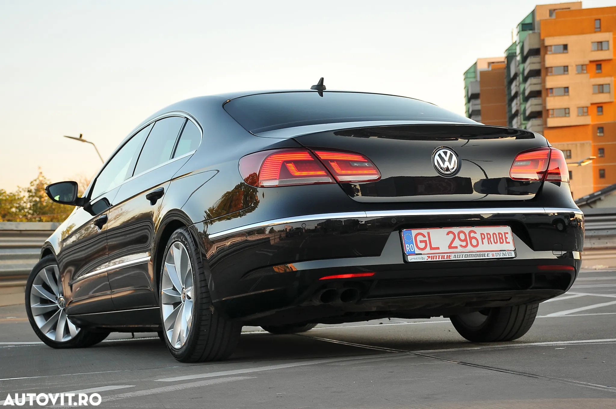 Volkswagen Passat CC 2.0 TDI DSG BMT - 2