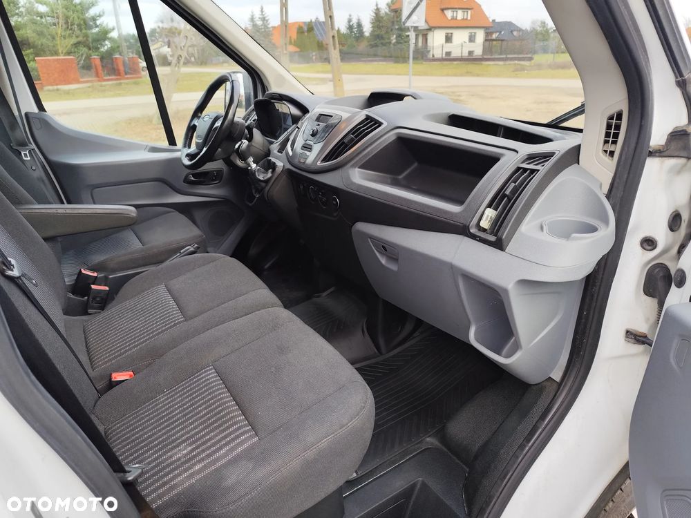 Ford Transit - 16