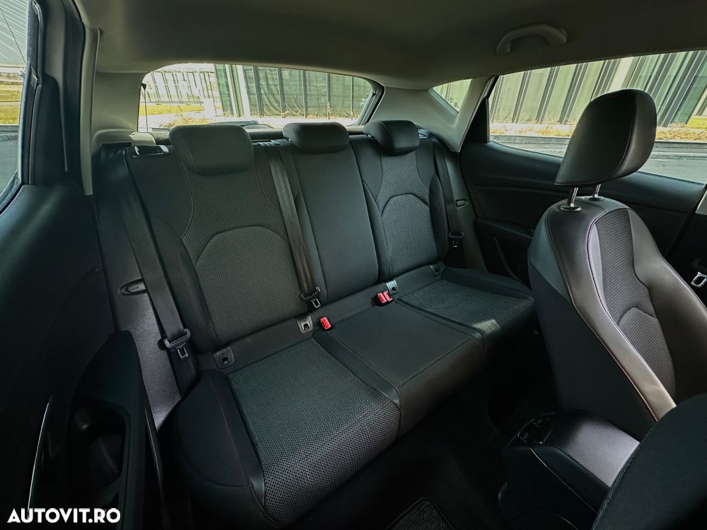 Seat Leon 2.0 TDI DPF Start&Stop DSG FR - 9