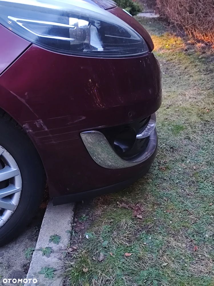 Renault Scenic 1.4 16V TCE Privilege - 11