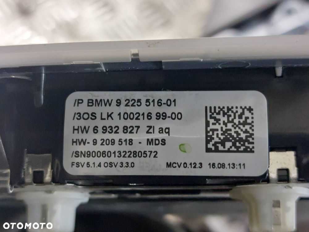 LAMPKA PODSUFITKI PRZEŁĄCZNIK SZYBERDACHU BMW X1 E84 9225516 - 3
