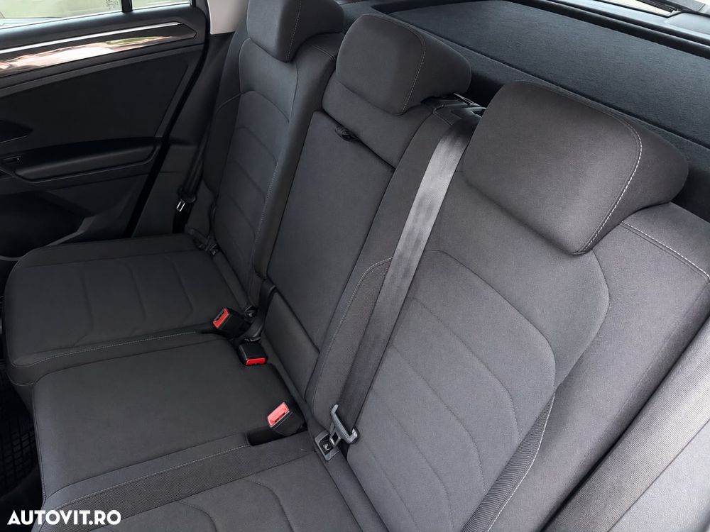 Volkswagen Tiguan 2.0 TDI SCR 4MOTION DSG Elegance - 16