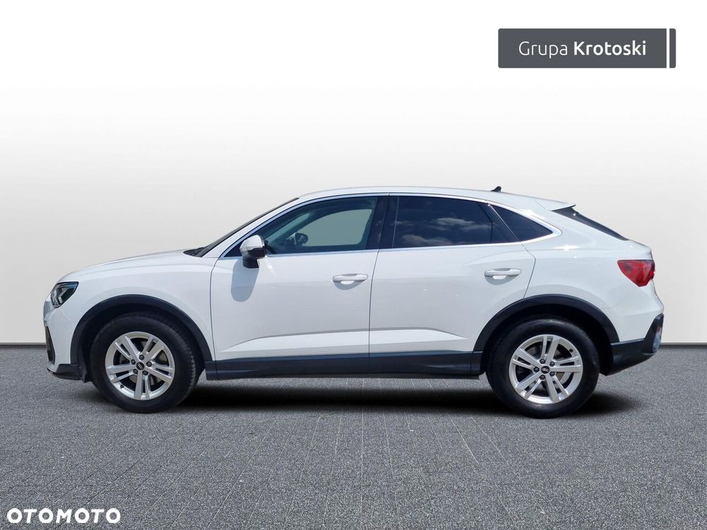 Audi Q3 Sportback - 11