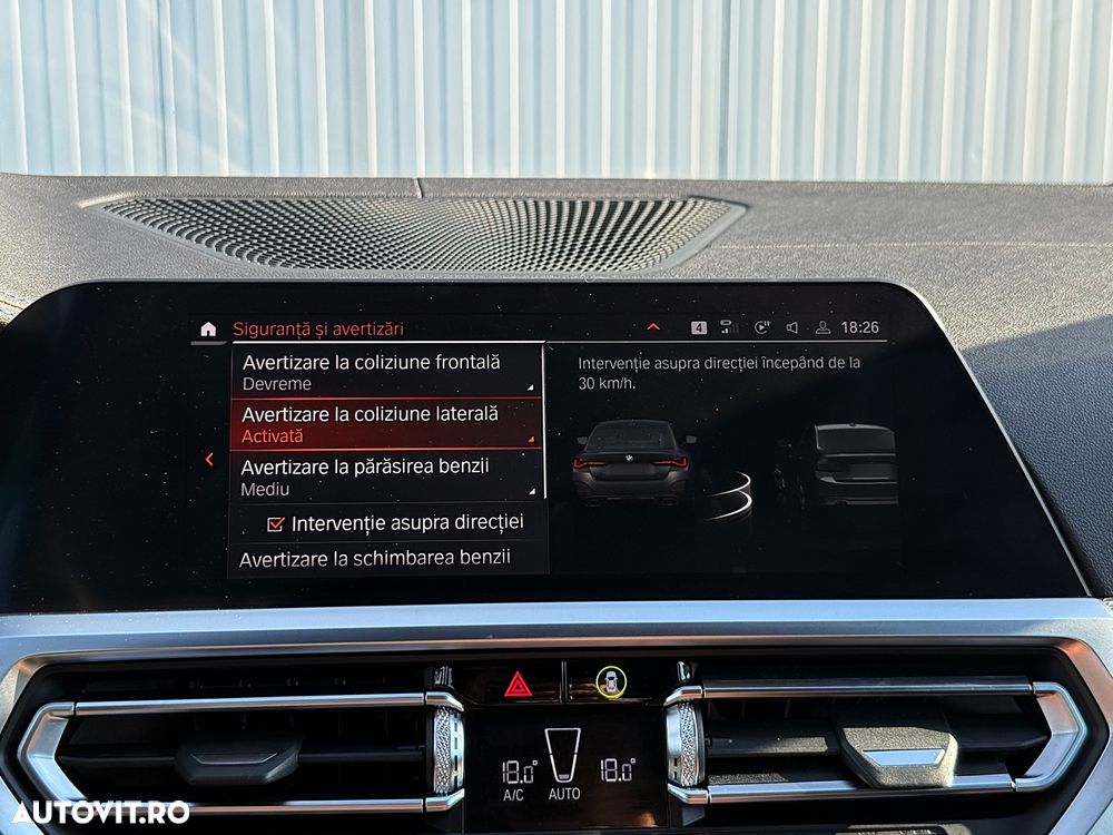 BMW M4 M440i xDrive AT MHEV - 37