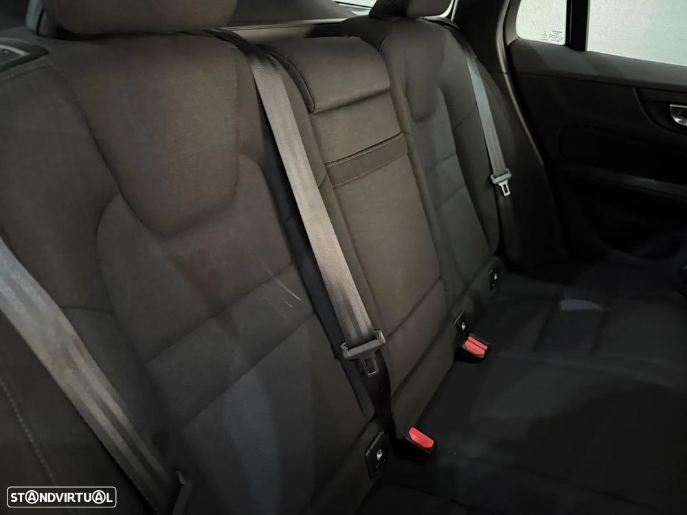 Volvo V60 2.0 T6 AWD TE Inscription - 21