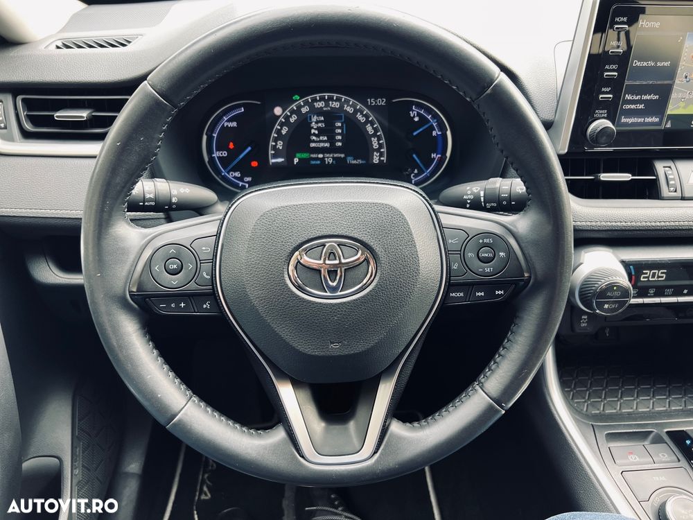 Toyota RAV4 - 11