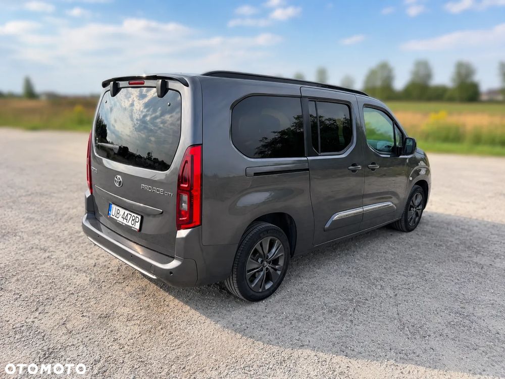 Toyota Proace City Verso Long 1.5 D-4D Family - 6