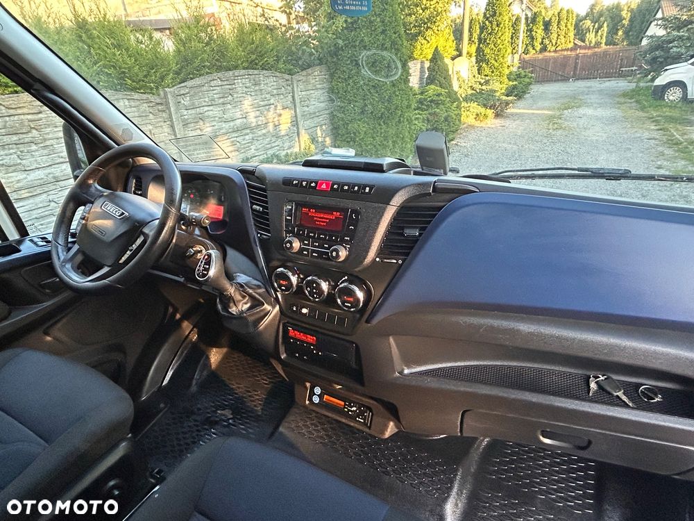 Iveco Daily 70c18 3.0 Diesel 180KM Automat HI-MATIC Klima Tempomat  Grzany Fotel Plandeka Winda - 28