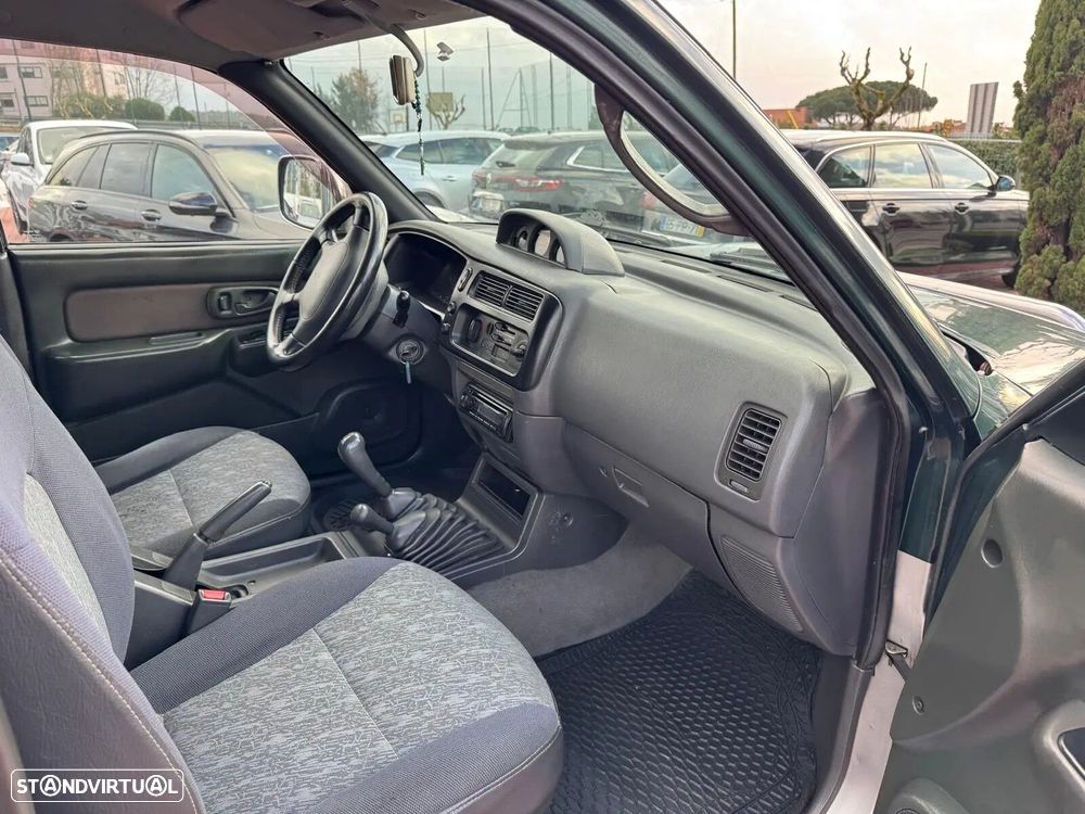 Mitsubishi L200 2.5 TD CD 3200 - 26