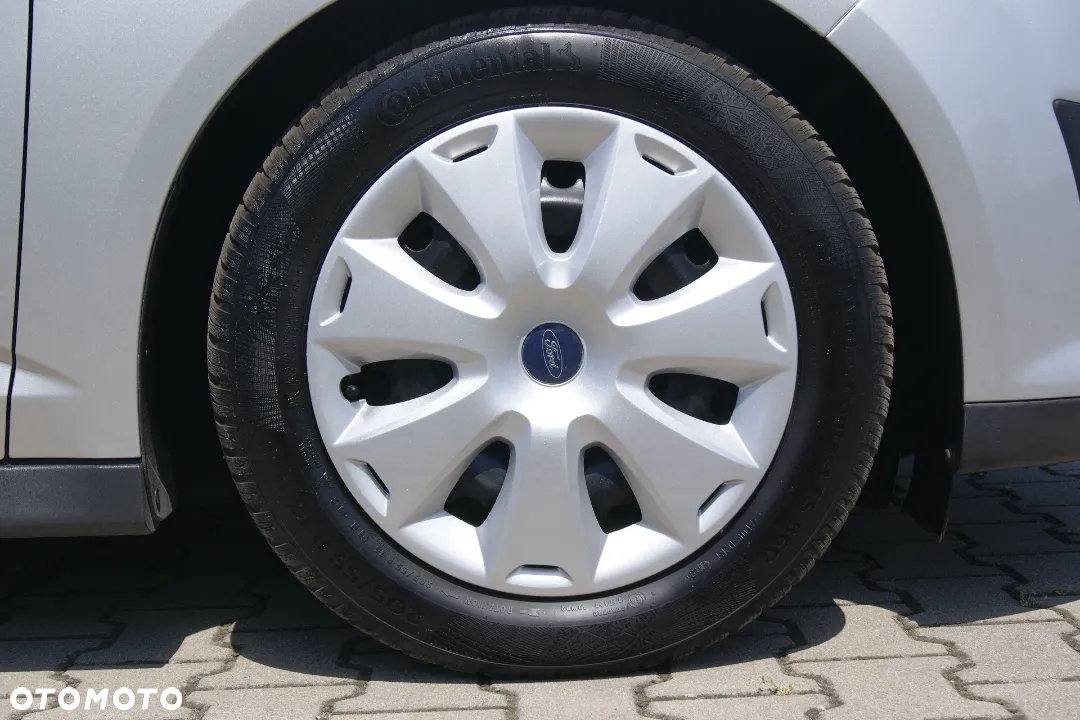 Ford C-MAX - 13