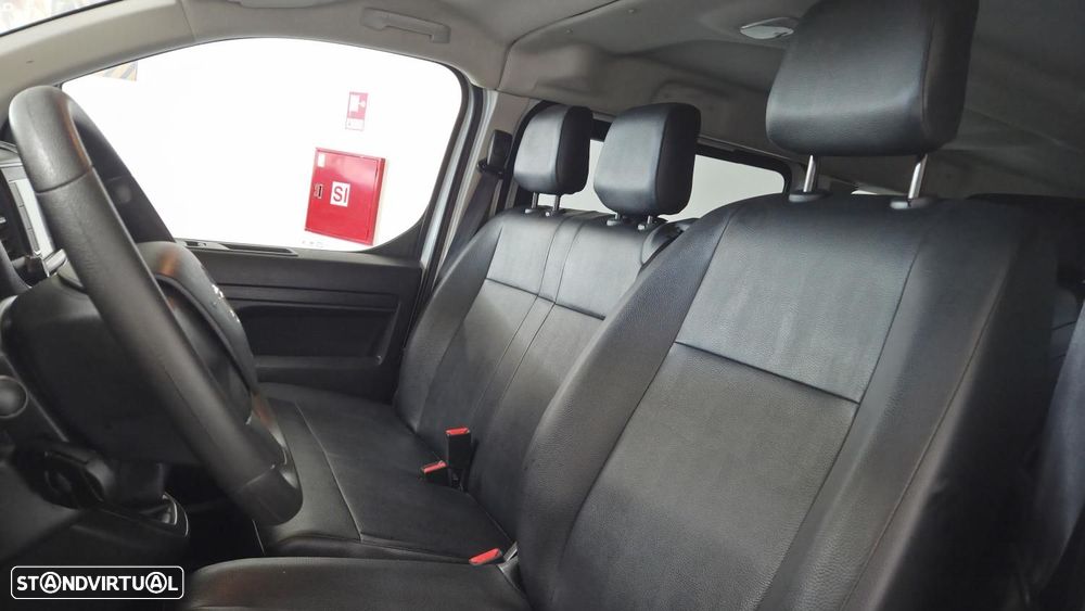 Opel Vivaro - 11