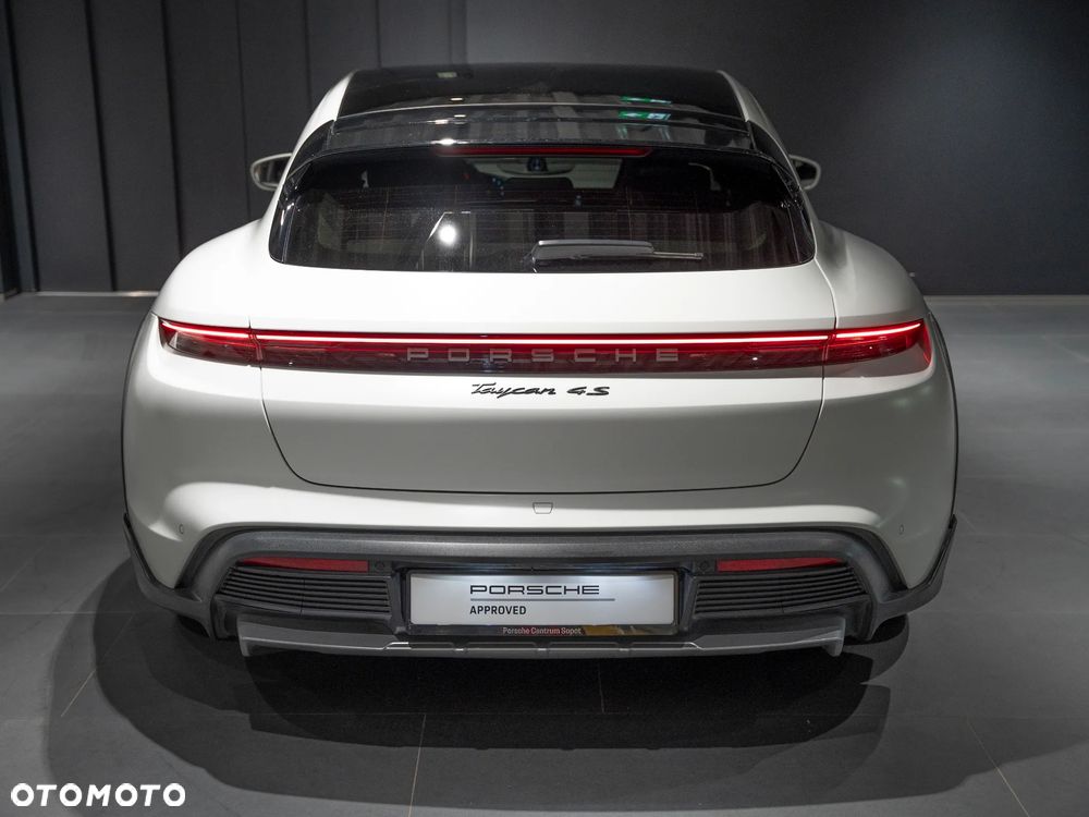 Porsche Taycan 4S - 19