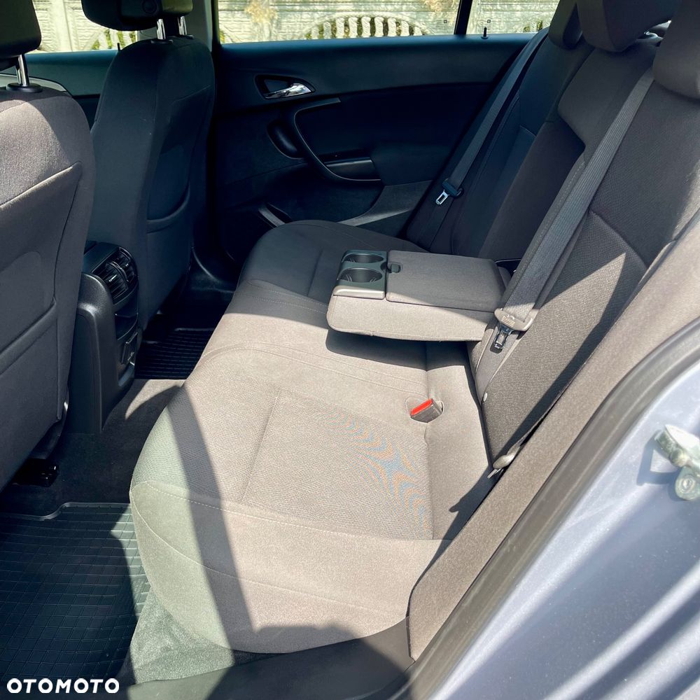 Opel Insignia 1.8 Design Edition - 27