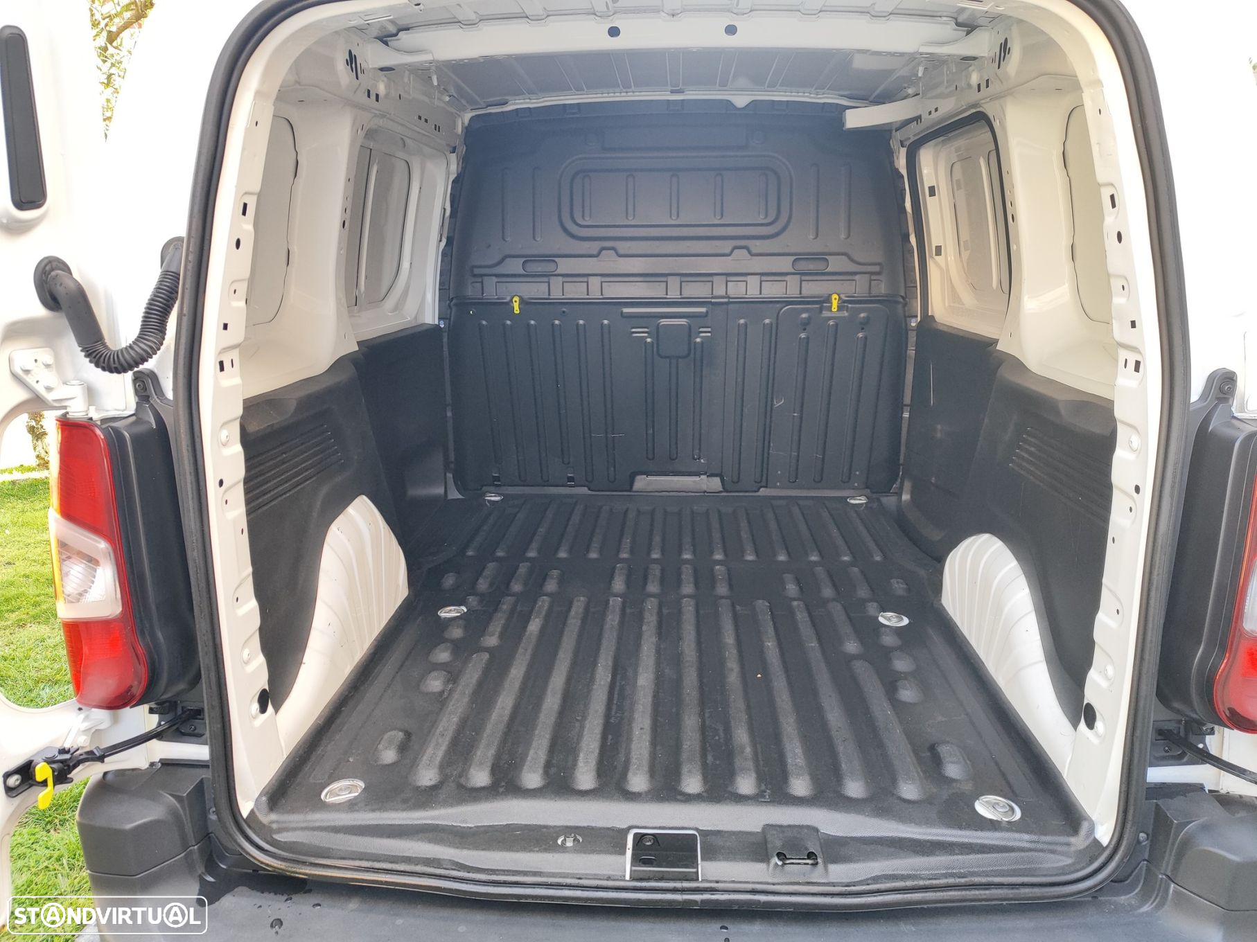 Opel Combo 1.5 CDTi L1H1 Enjoy - 13