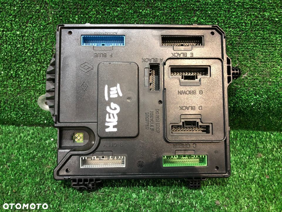 RENAULT MEGANE III 2008-2015 MODUŁ STEROWNIK BCM 284B13640R