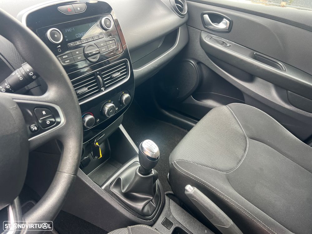 Renault Clio 1.5 dCi Zen - 22