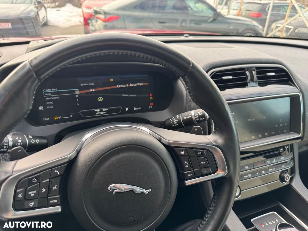 Jaguar F-Pace 20d AWD Aut. Prestige - 21