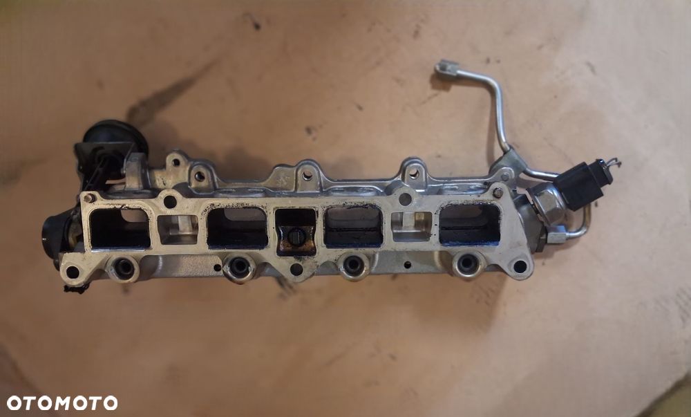 Listwa wtryskowa VW GOLF V 1.4 TSI  GK00286  OE - 2