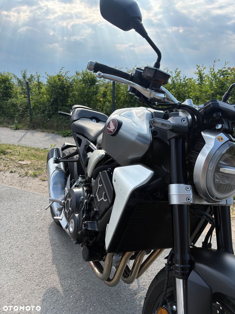 Honda CB - 6