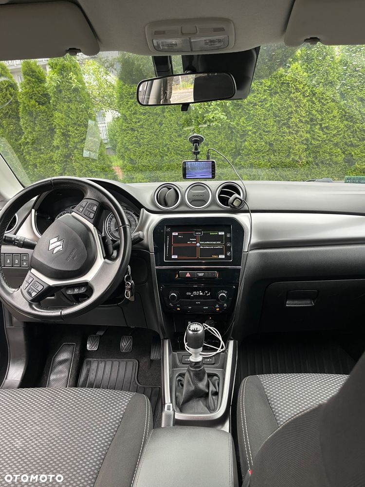 Suzuki Vitara 1.4 Boosterjet SHVS Premium 2WD - 10