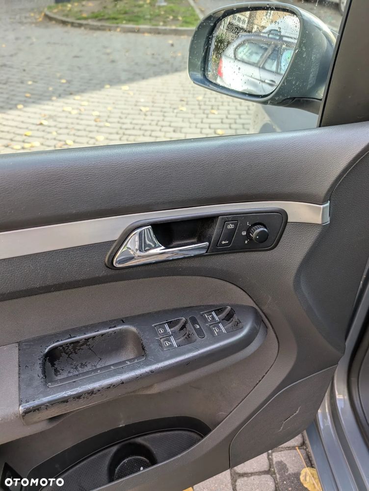 Volkswagen Touran 1.9 TDI Trendline - 13