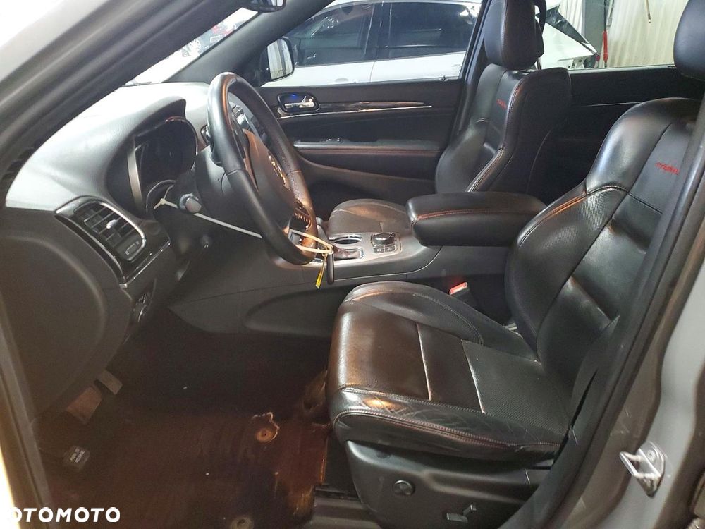 Jeep Grand Cherokee - 7