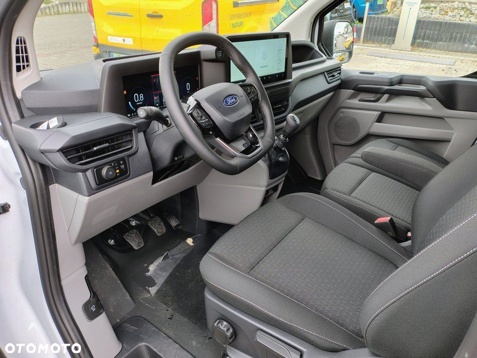 Ford Transit Custom - 16