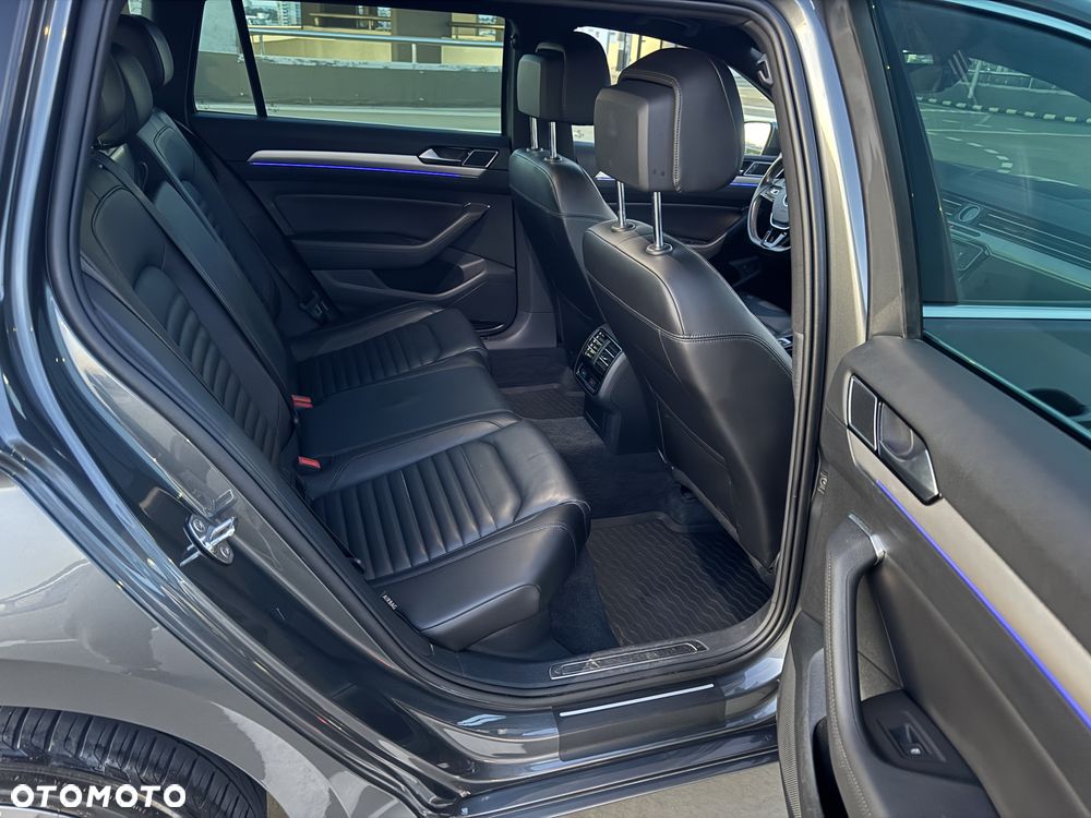 Volkswagen Passat 1.4 TSI DSG GTE - 17