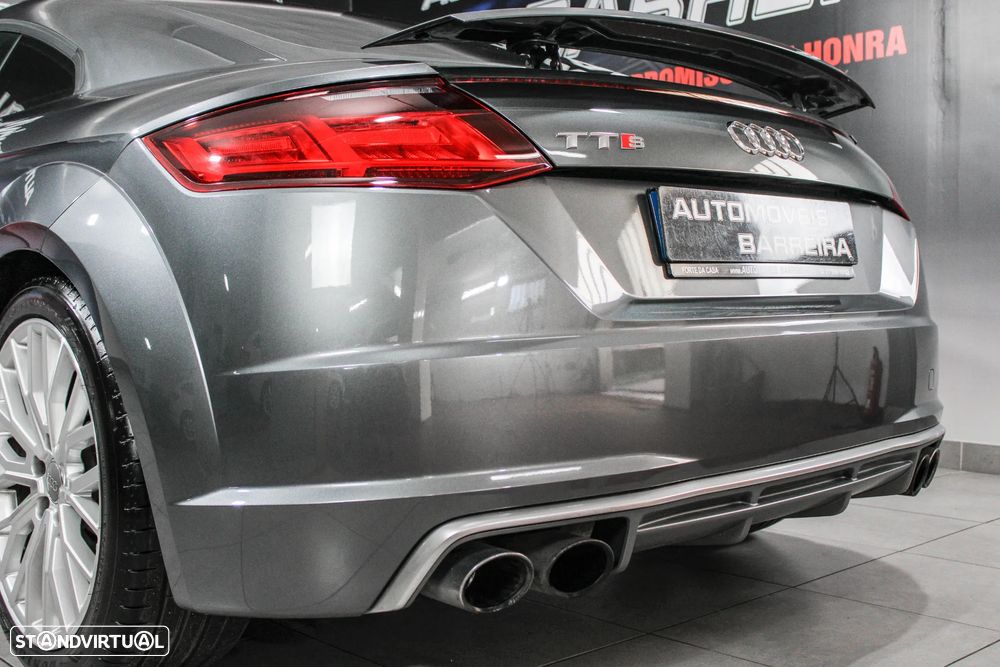 Audi TT Coupé S - 20