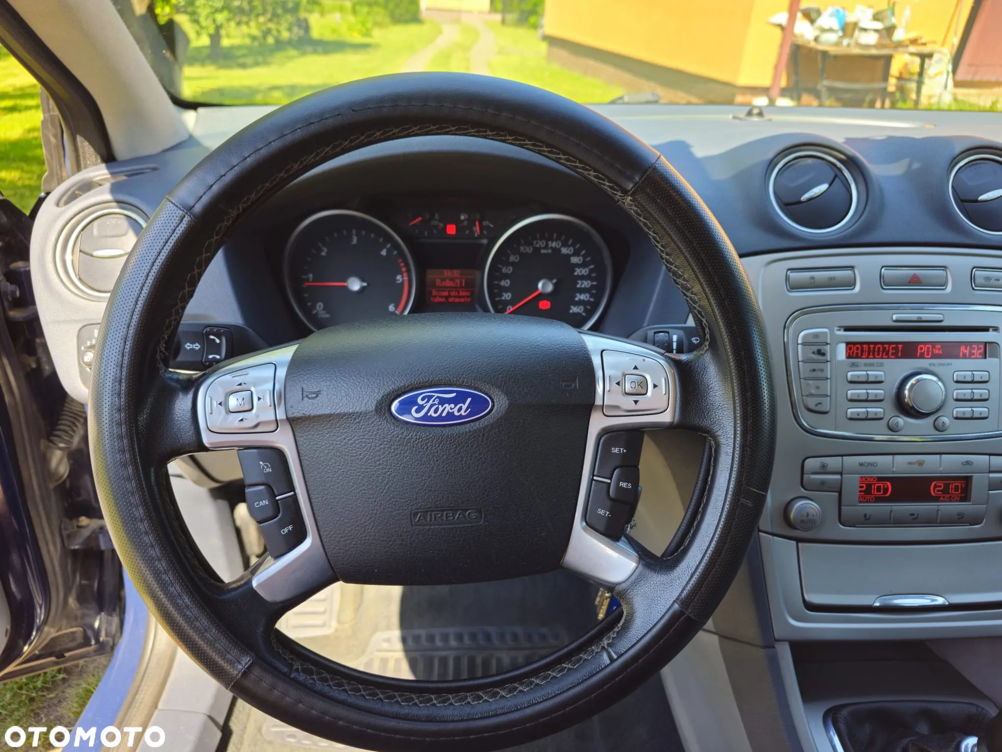 Ford Mondeo 2.0 TDCi Ambiente - 11
