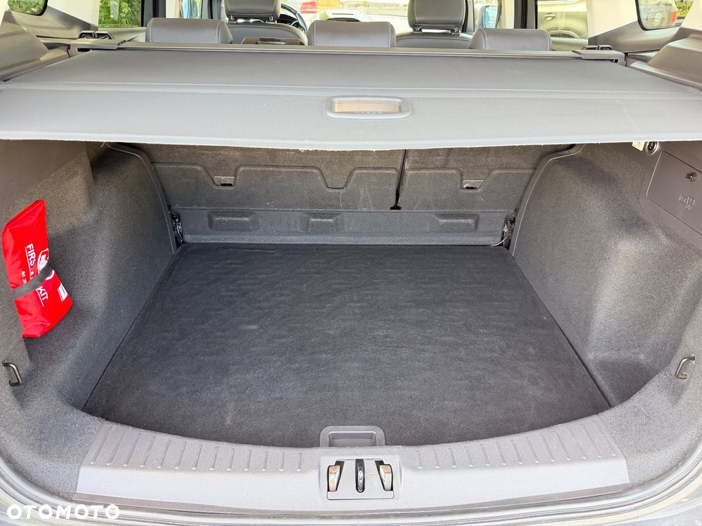 Ford Kuga 1.5 EcoBoost FWD Titanium ASS MMT6 - 8