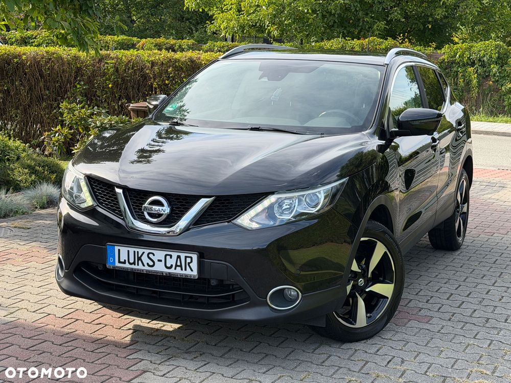 Nissan Qashqai 1.6 DIG-T 360 - 1