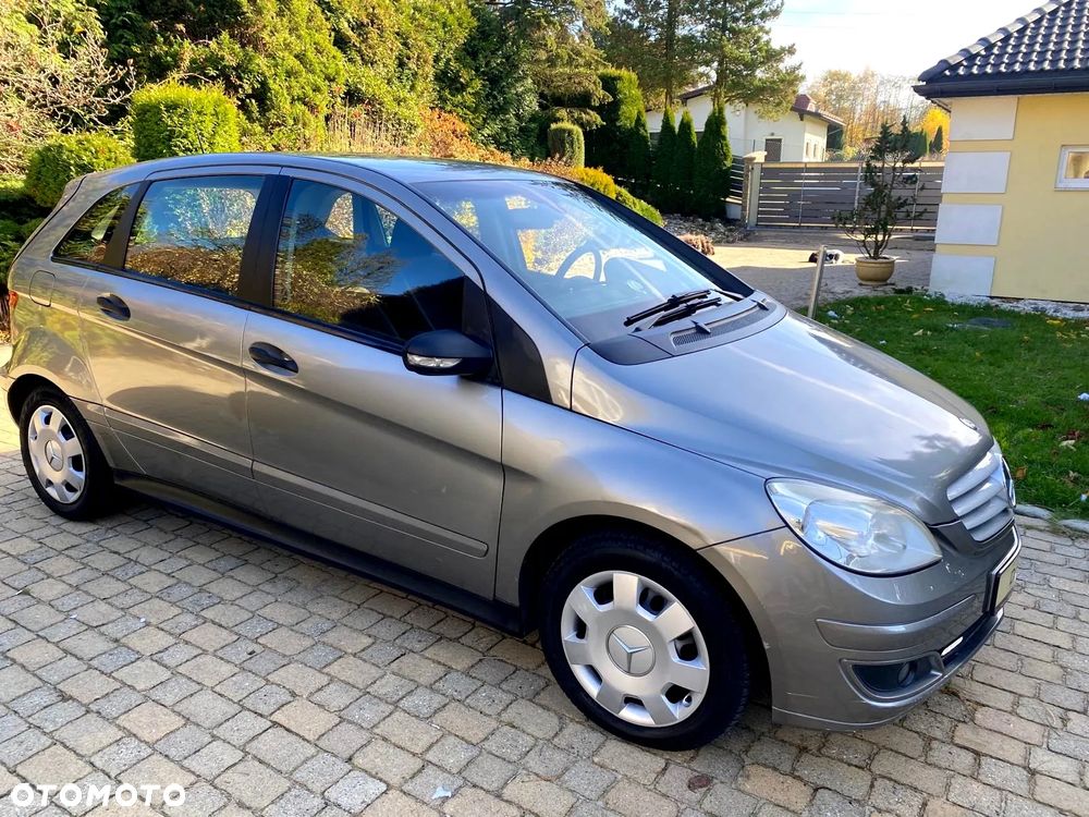 Mercedes-Benz Klasa B - 1