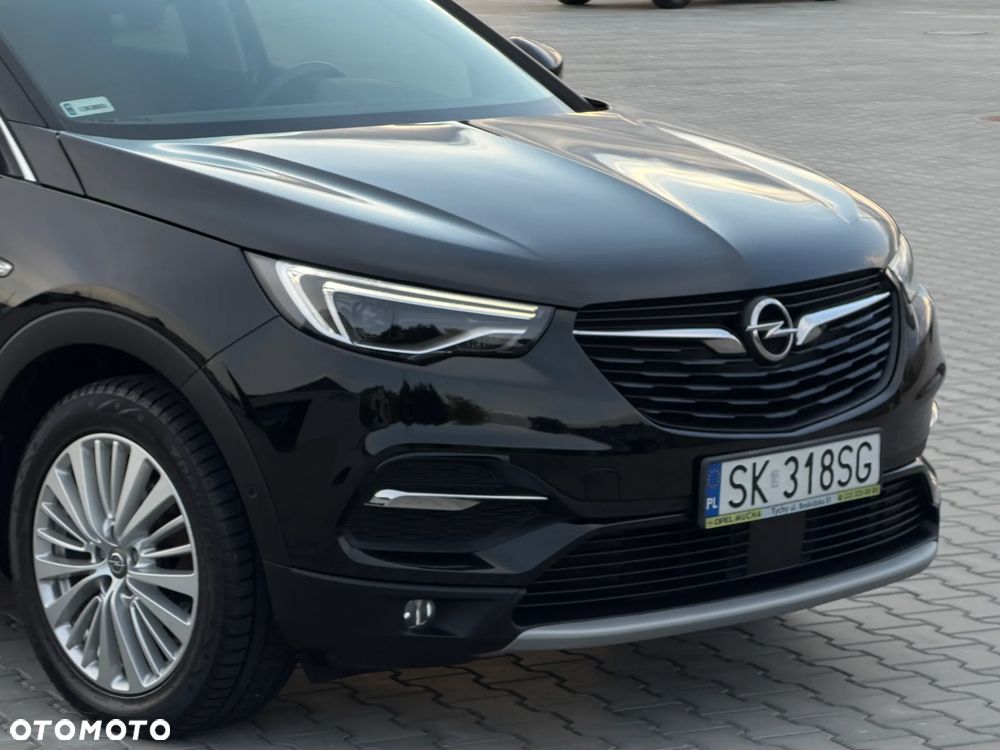 Opel Grandland X 1.2 T GPF Design Line S&S - 11
