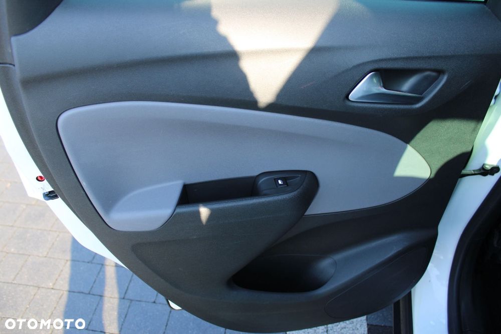 Opel Crossland X - 22