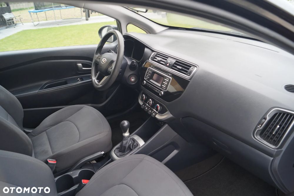 Kia Rio 1.2 Edition 7 - 37