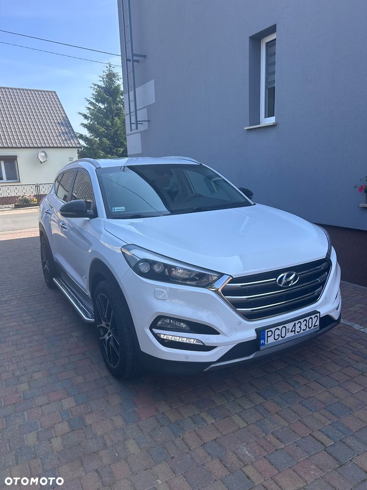 Hyundai Tucson 2.0 CRDi 4WD Automatik Premium - 1