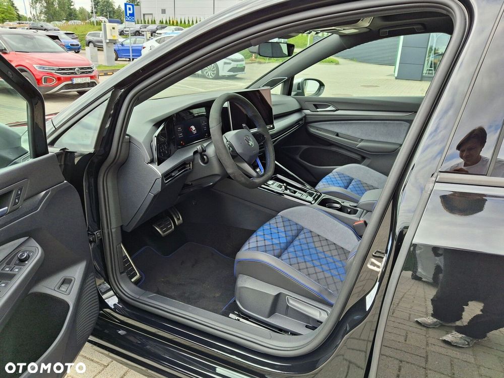 Volkswagen Golf Variant 2.0 TSI 4Motion R - 16