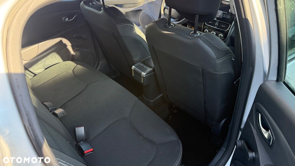 Renault Clio 1.5 dCi Energy Life - 8