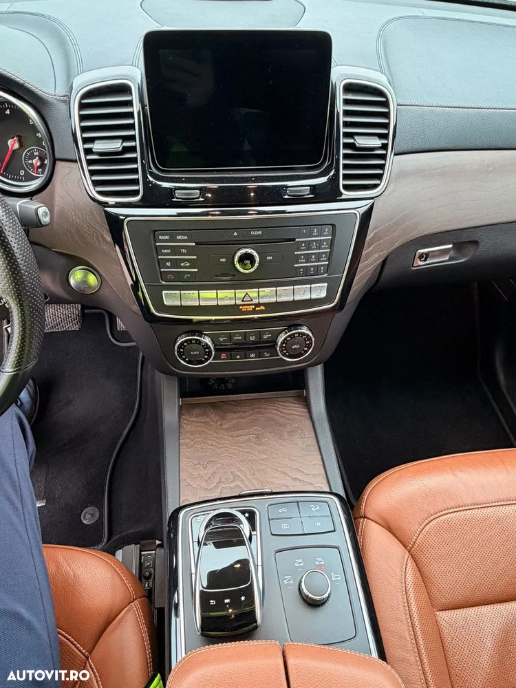 Mercedes-Benz GLE 350 d 4MATIC - 9