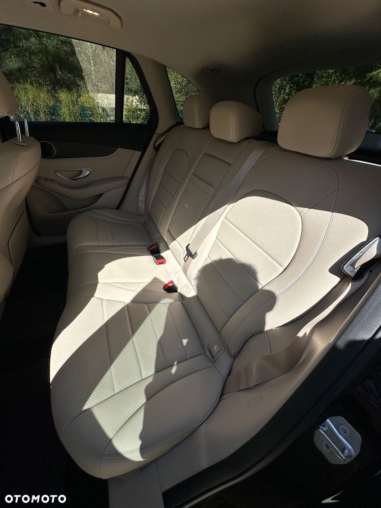 Mercedes-Benz GLC 200 d 4-Matic Business Edition - 21