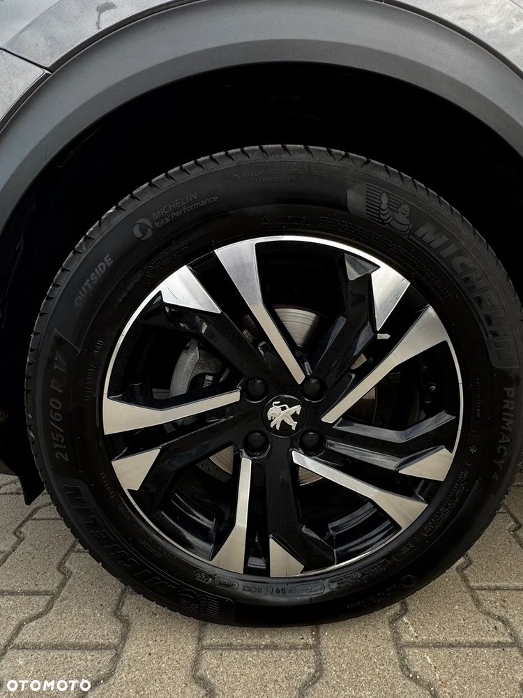 Peugeot 2008 1.2 PureTech GT S&S EAT8 - 10