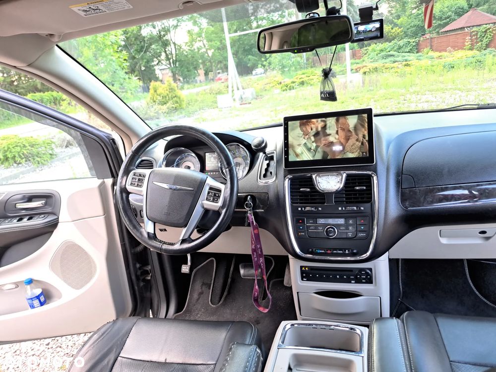 Chrysler Town & Country 3.6 Touring - 15