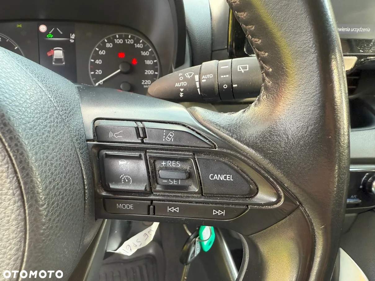Toyota Yaris 1.5 Comfort CVT - 11