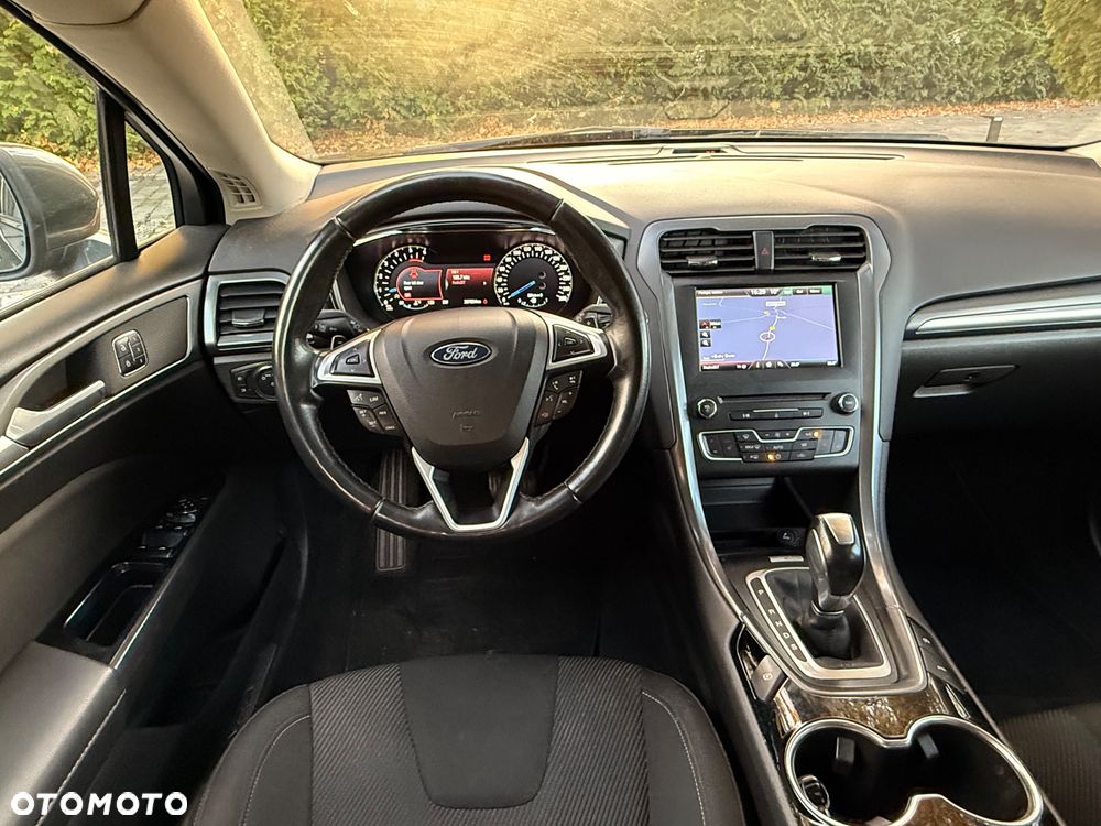 Ford Mondeo - 10