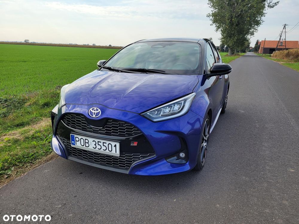 Toyota Yaris 2024 photo 3